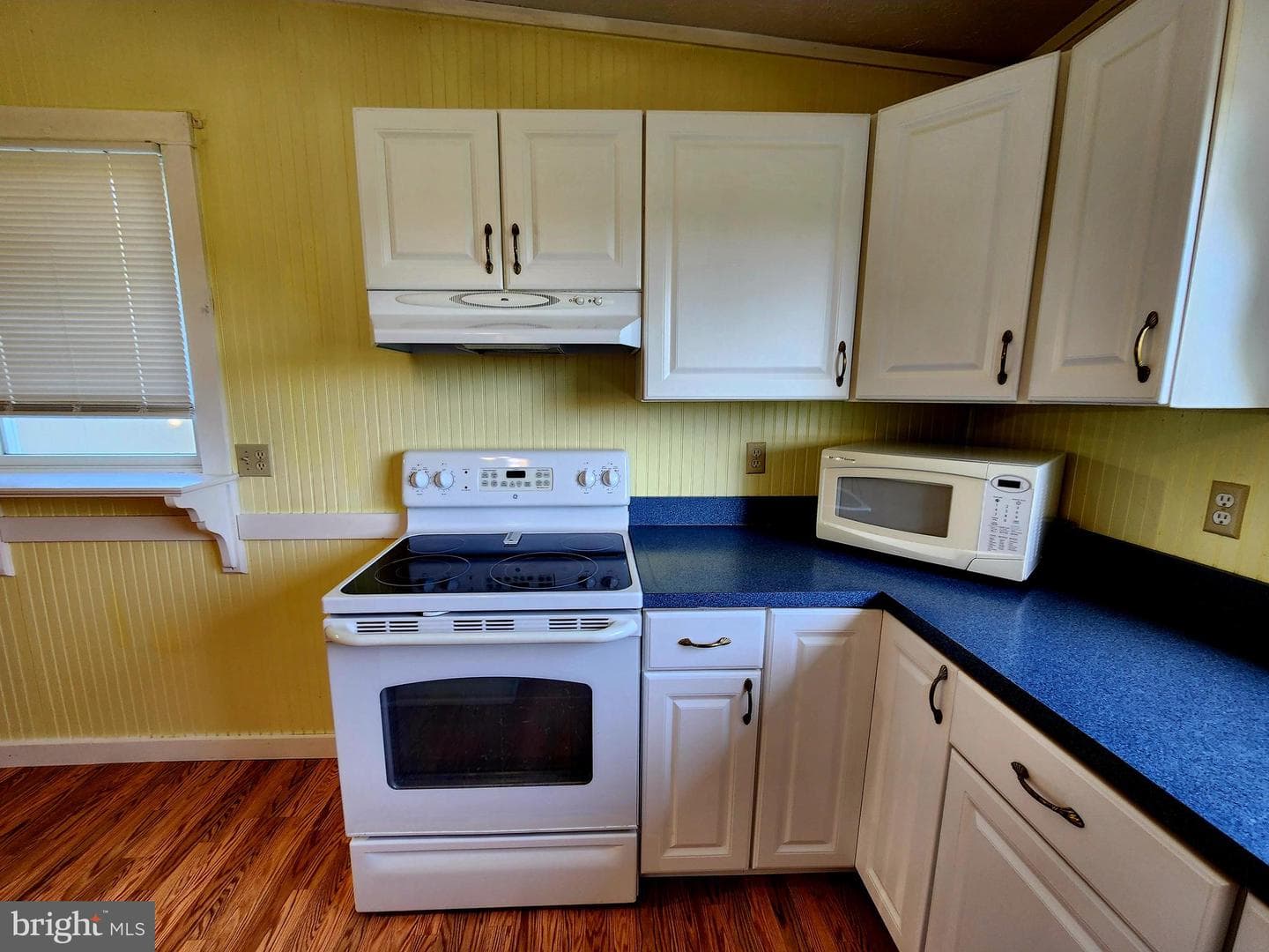 167 Robinson Road photo 16