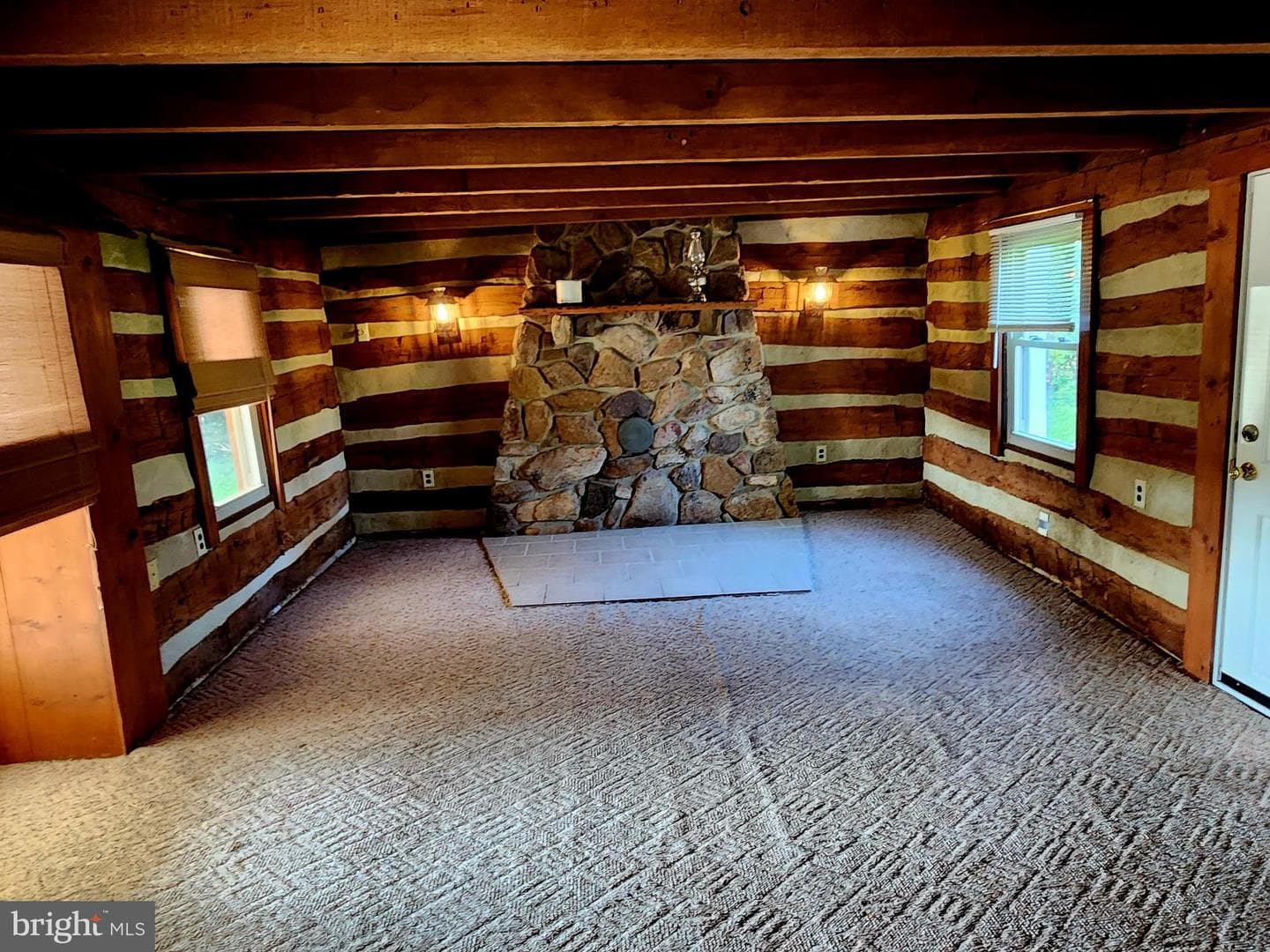 167 Robinson Road photo 33