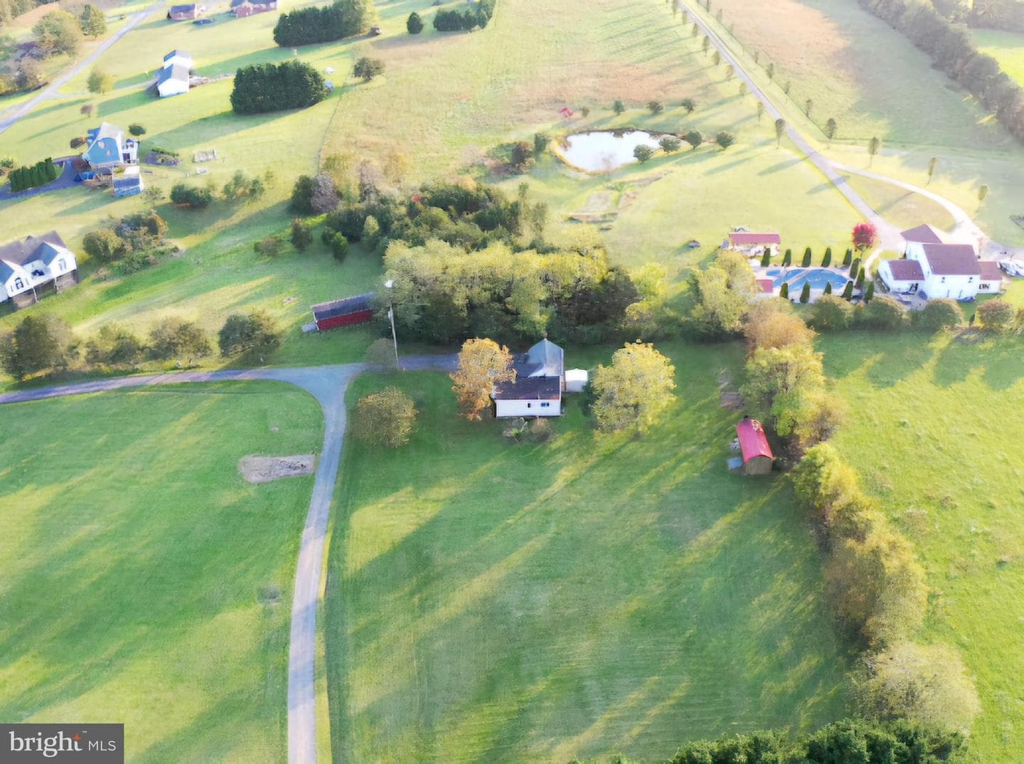 167 Robinson Road photo 45