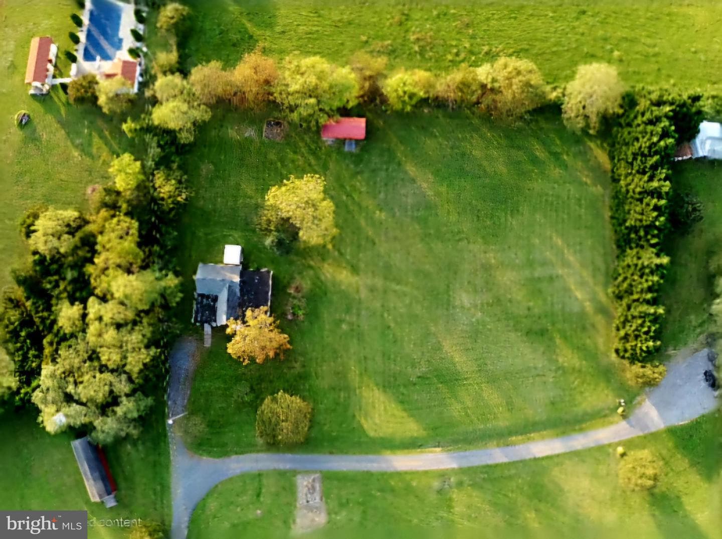 167 Robinson Road photo 49