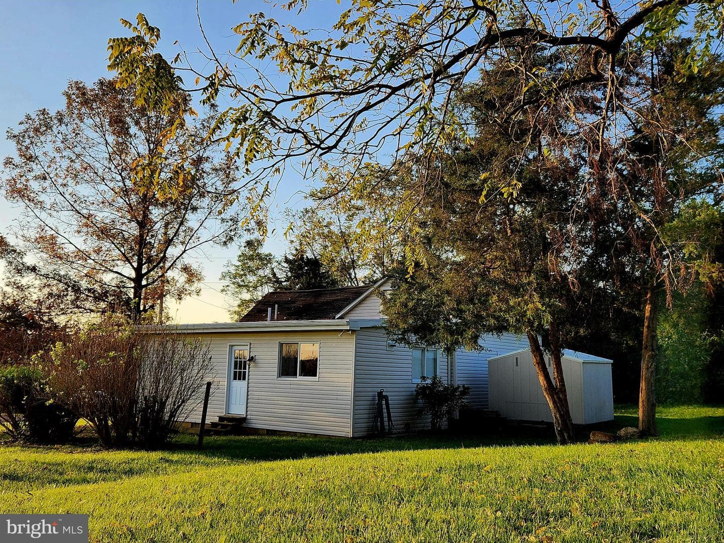167 Robinson Road photo 7