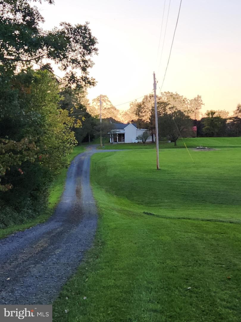 167 Robinson Road photo 9