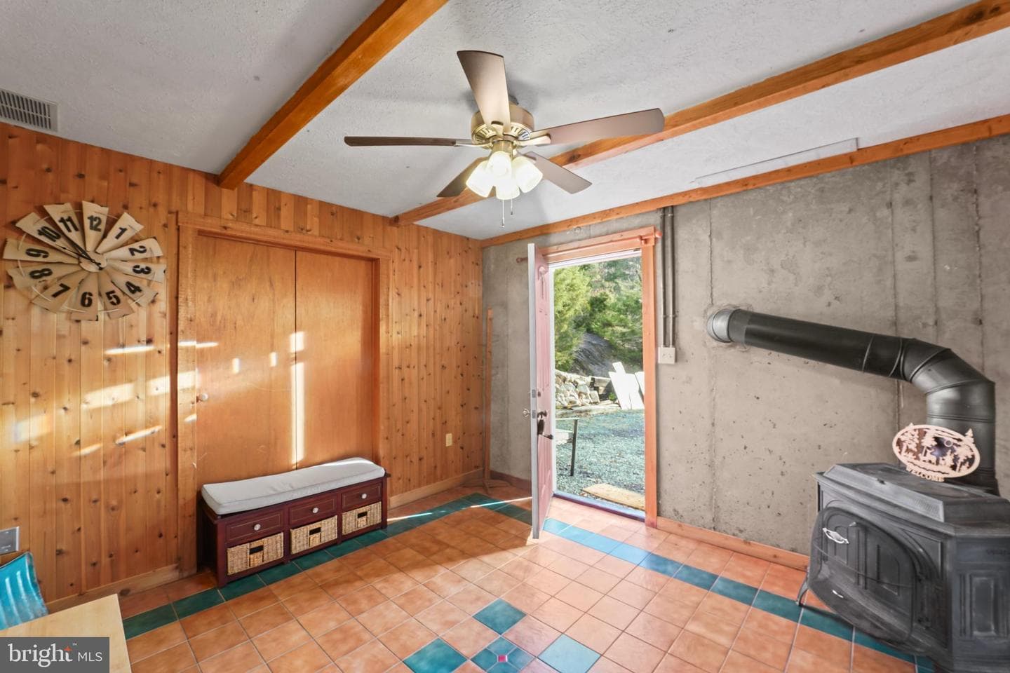 277 Sagar Drive photo 32