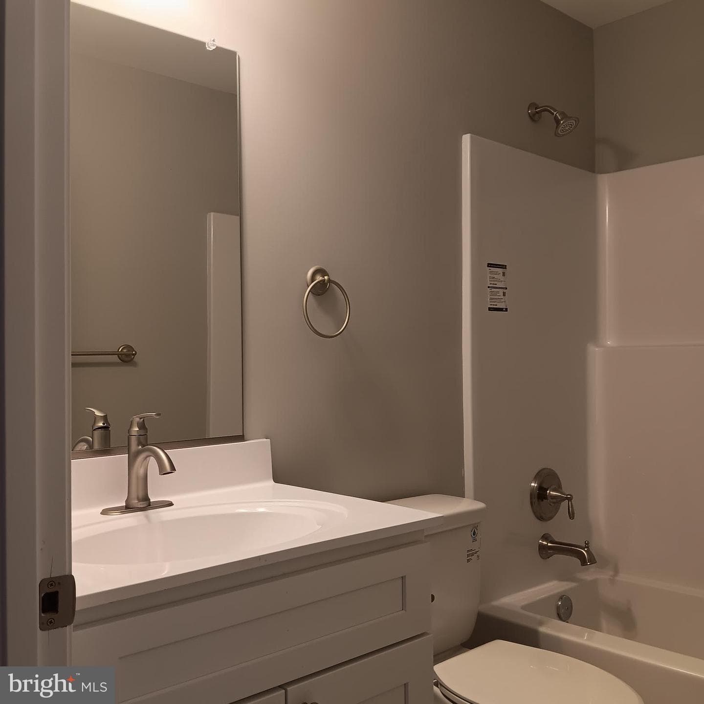 125 Apple Way photo 33