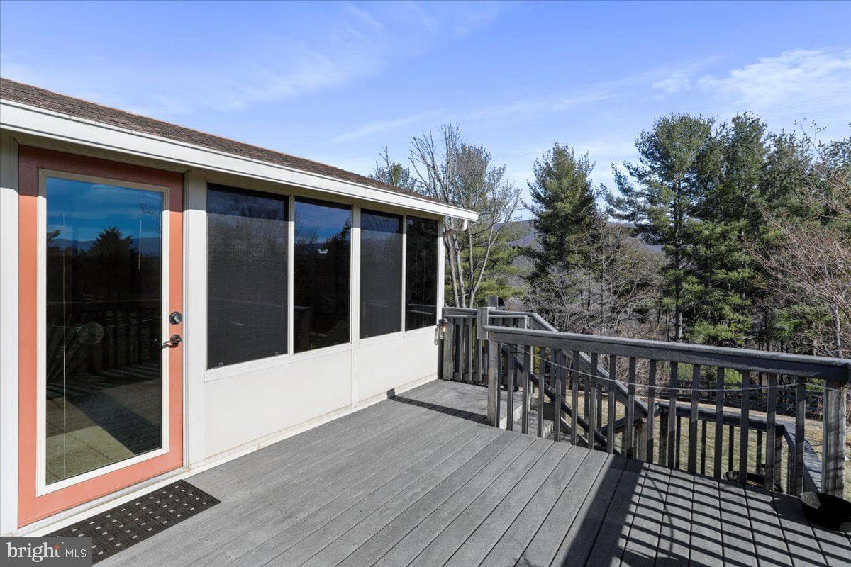 240 Cavalli Court photo 19