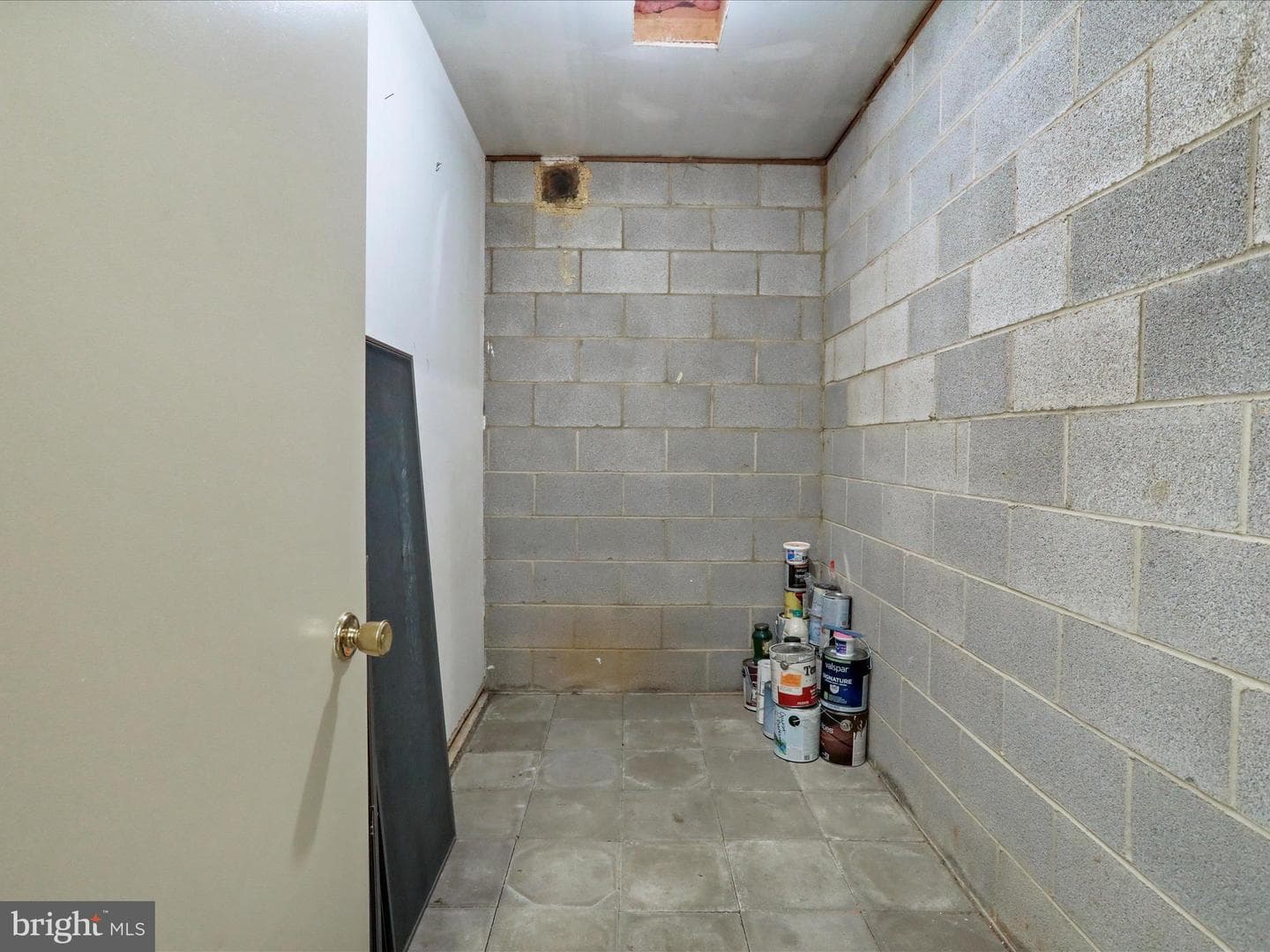 240 Cavalli Court photo 35