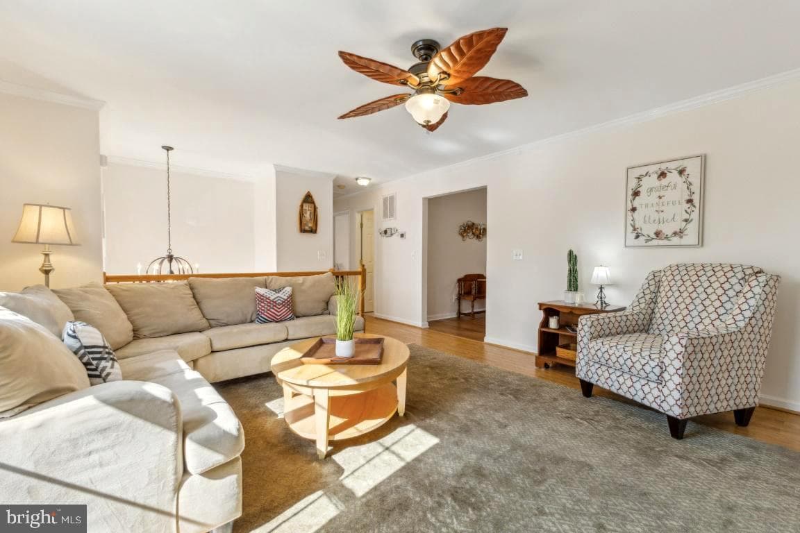 132 Criser Road W photo 4