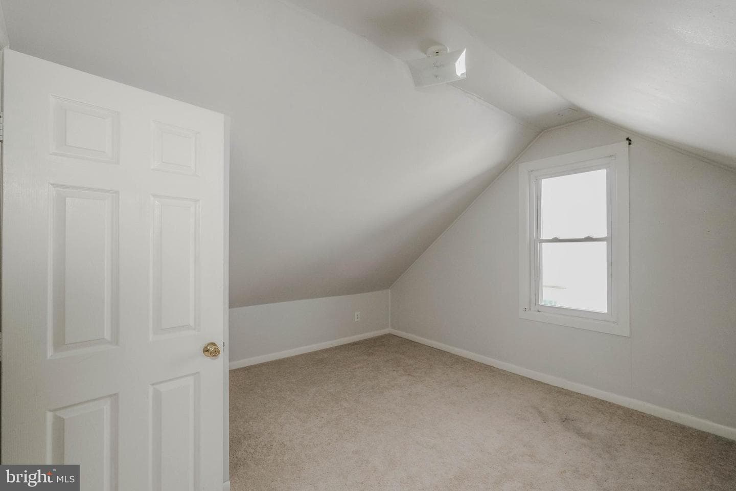 132 W 12th Street photo 23