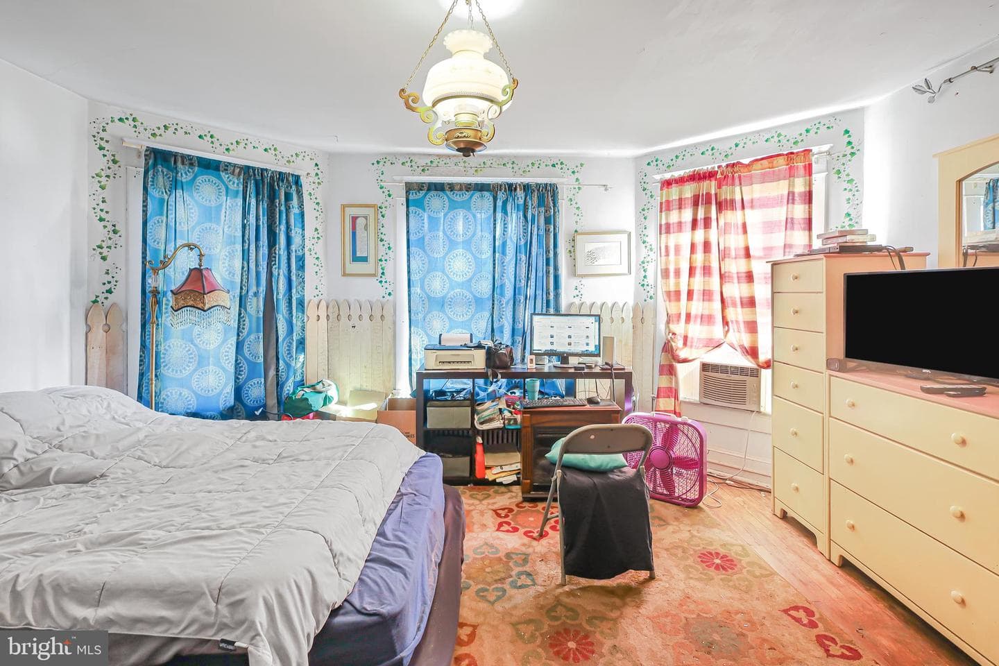 203 Chester Street photo 14