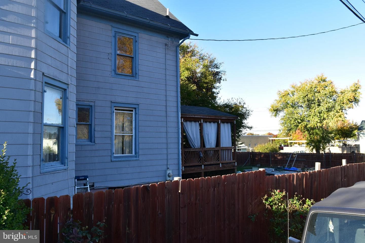 203 Chester Street photo 5
