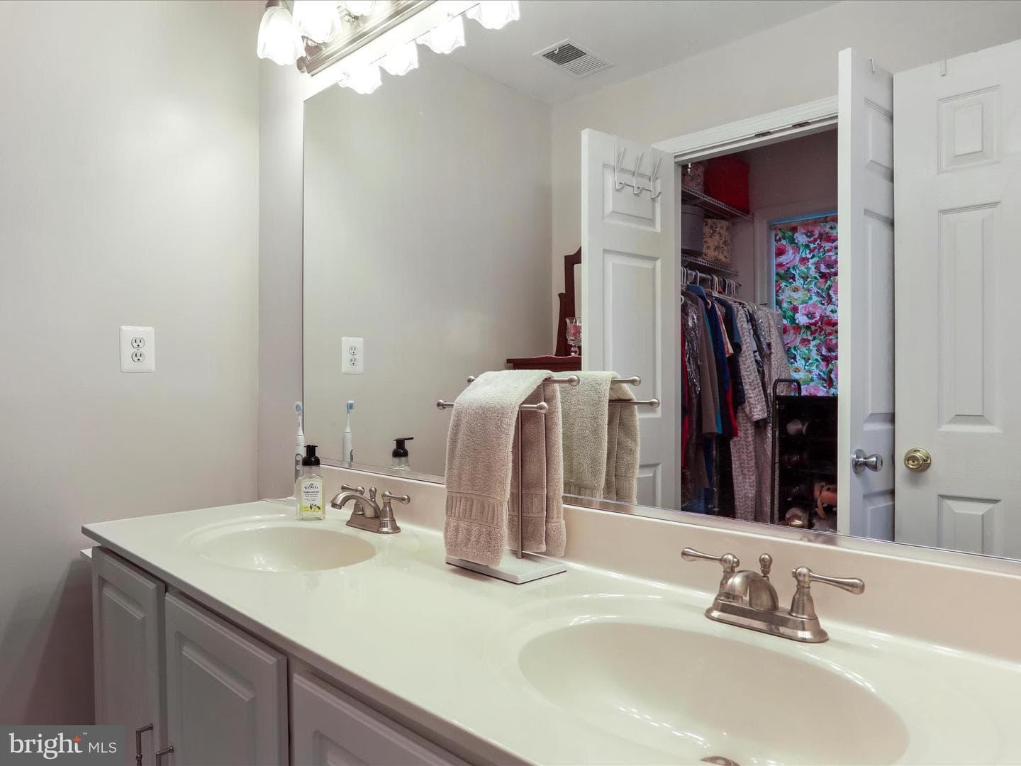 1170 Highridge Road photo 26