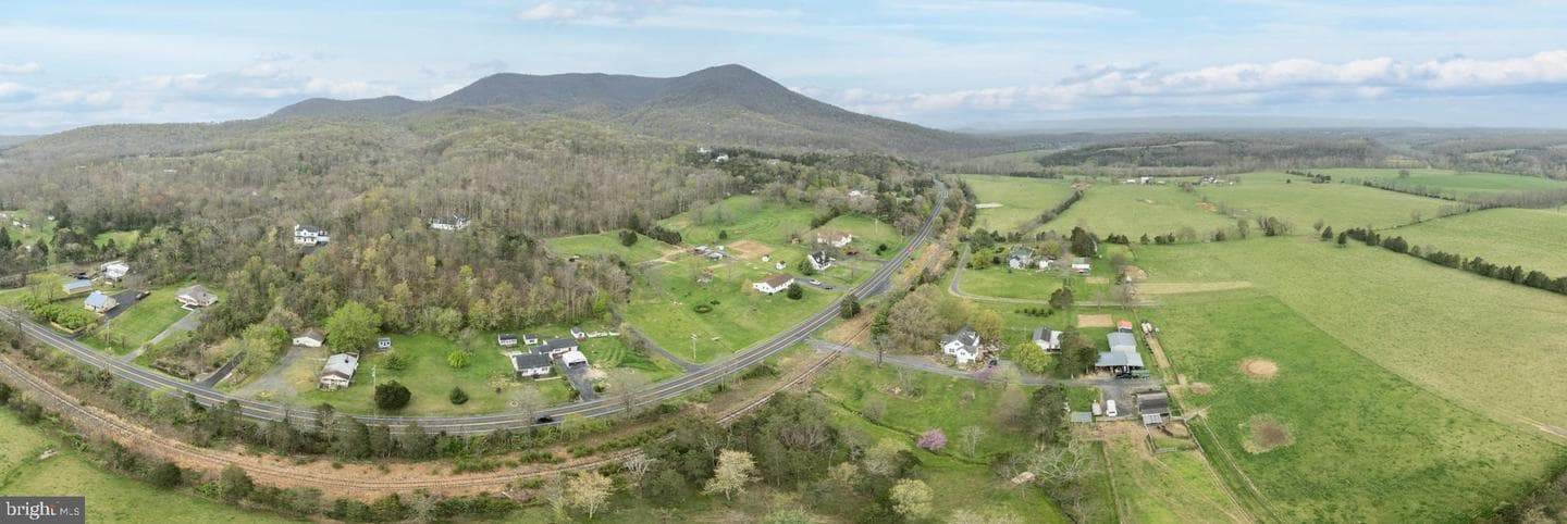 6233 Strasburg Road photo 9