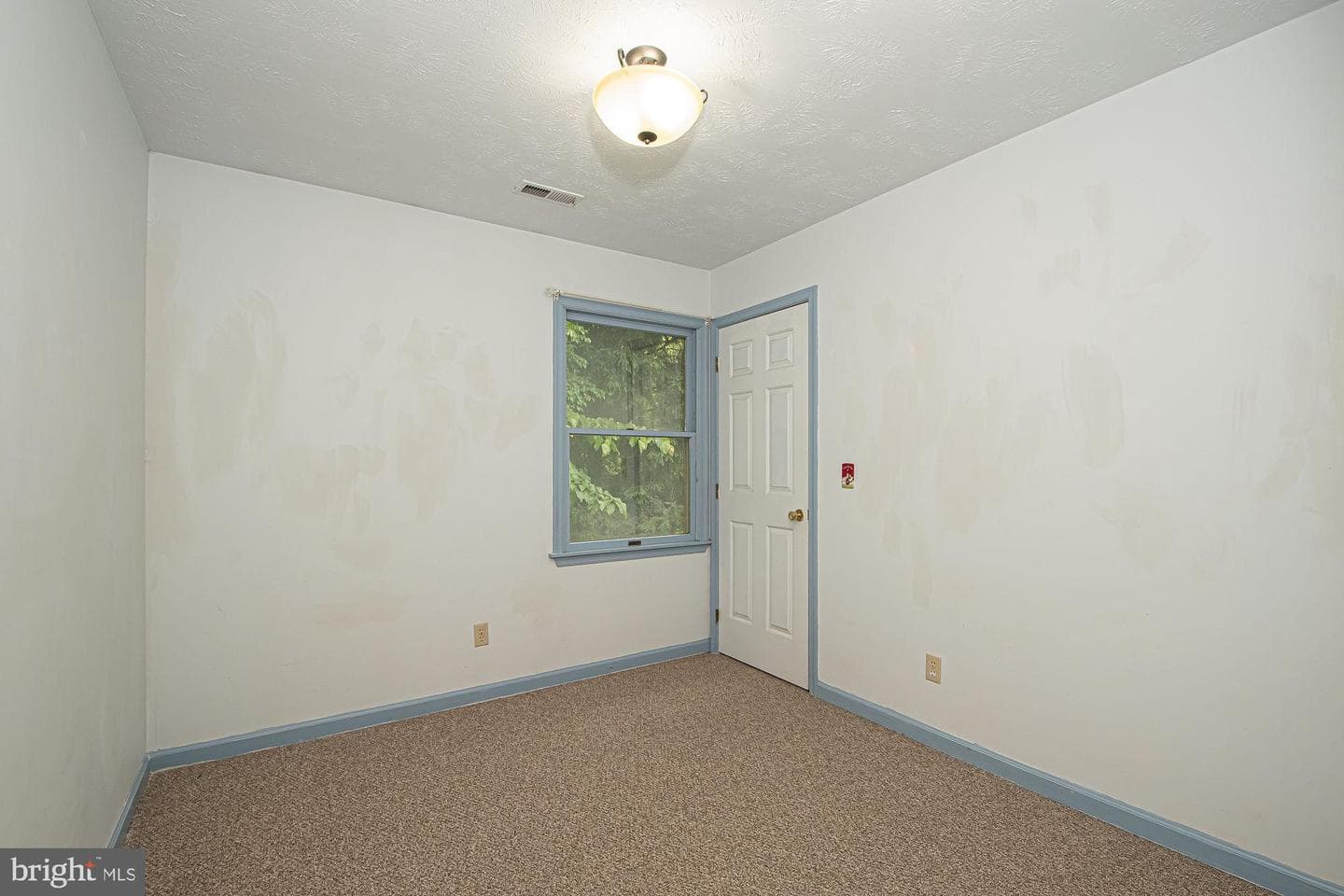 302 Parkside Road photo 14