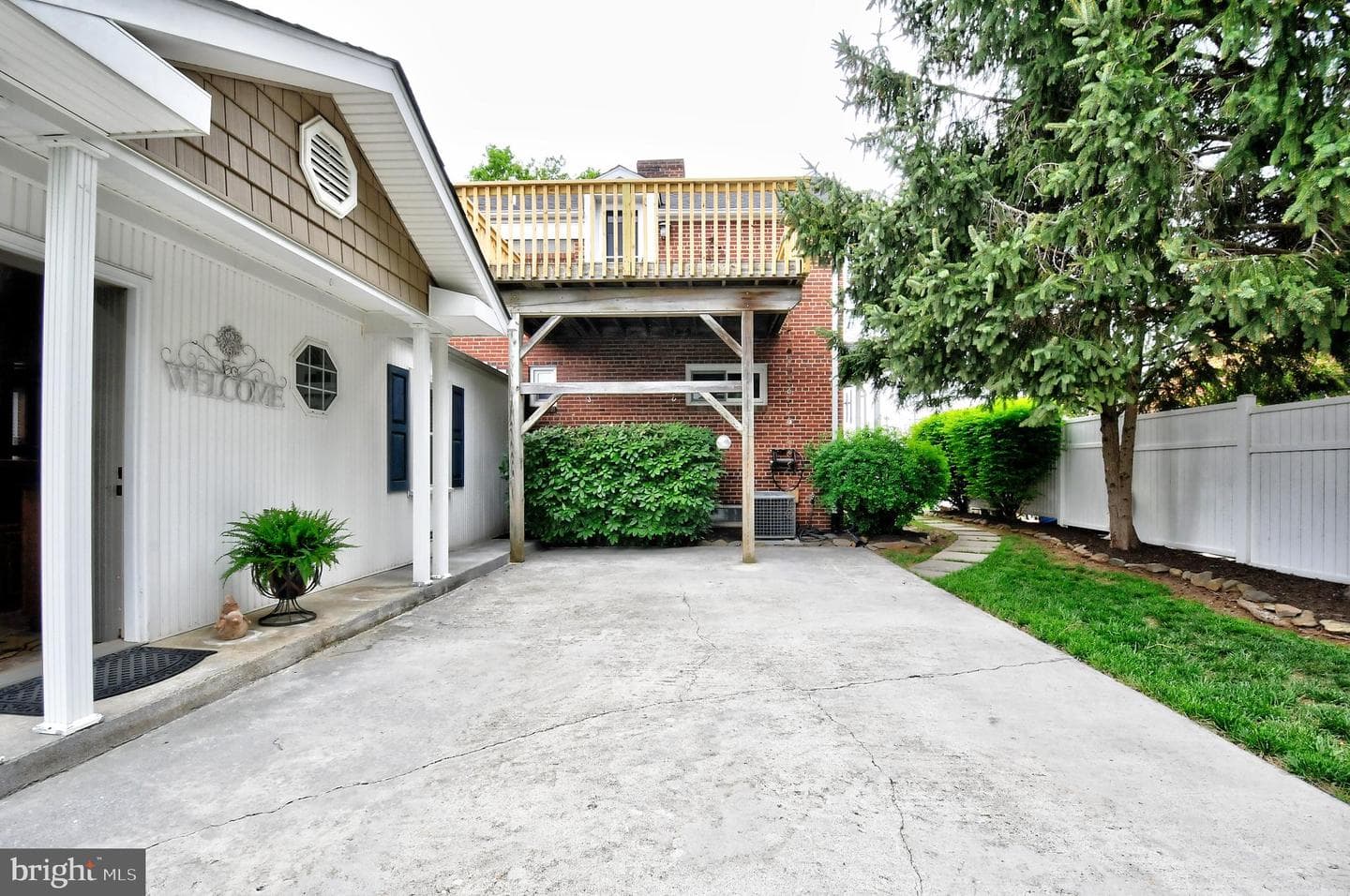535 Washington Avenue photo 12