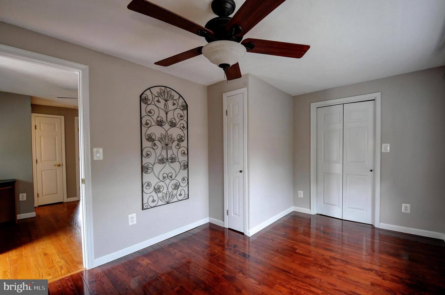 535 Washington Avenue photo 29