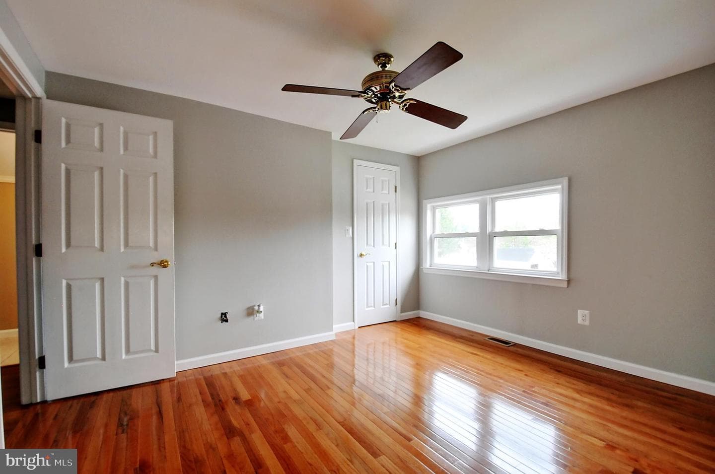 535 Washington Avenue photo 31