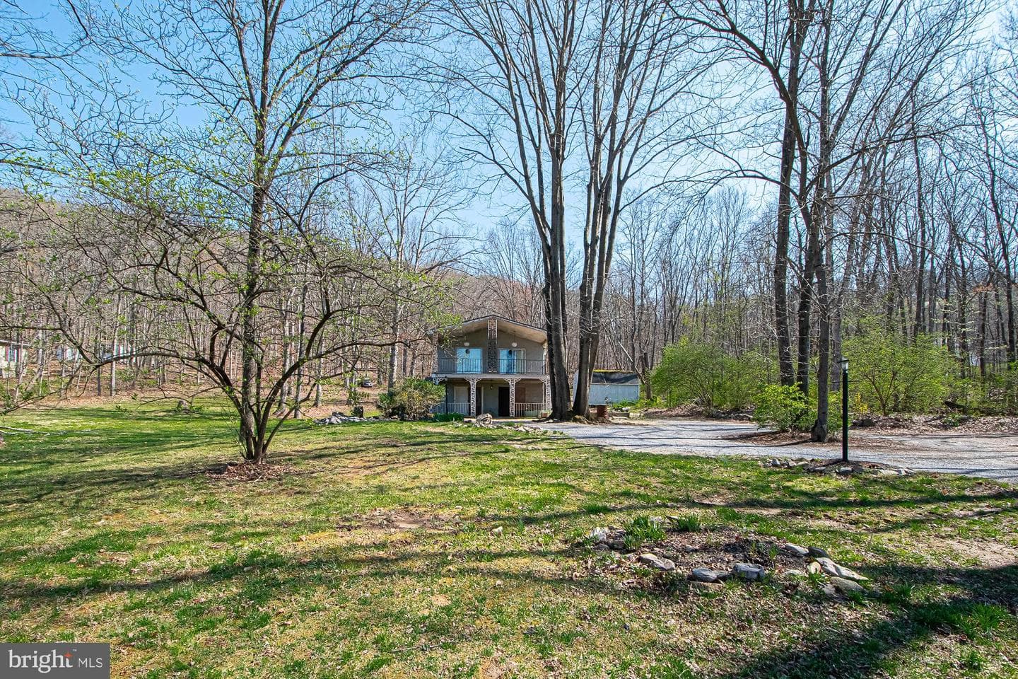 4792 Howellsville Road photo 13