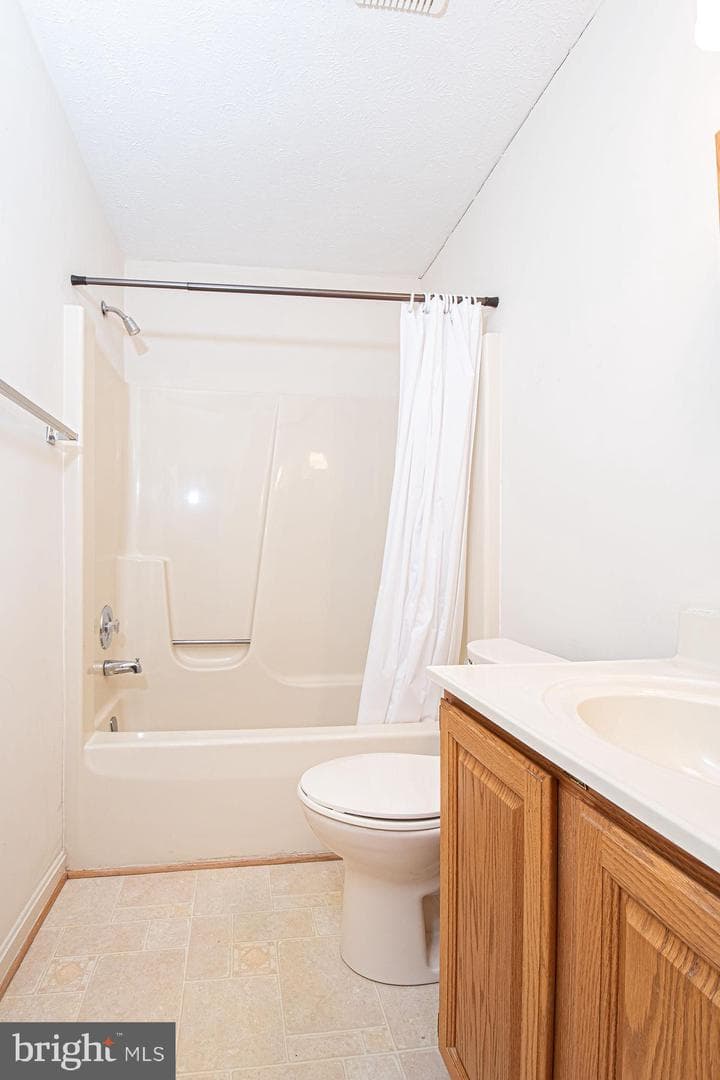 607 Mount View Street photo 17