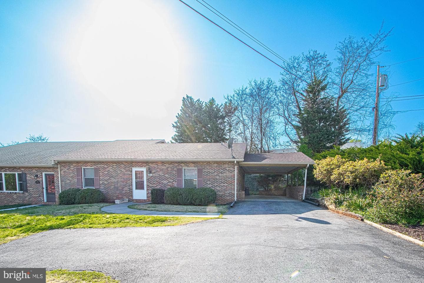 607 Mount View Street photo 2