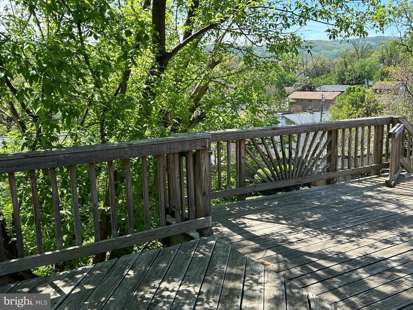 1043 Wine Street photo 16