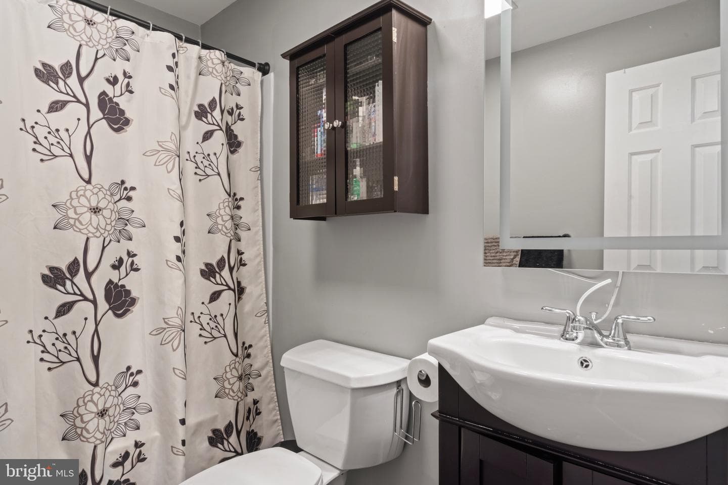 1335 Baron Place photo 15