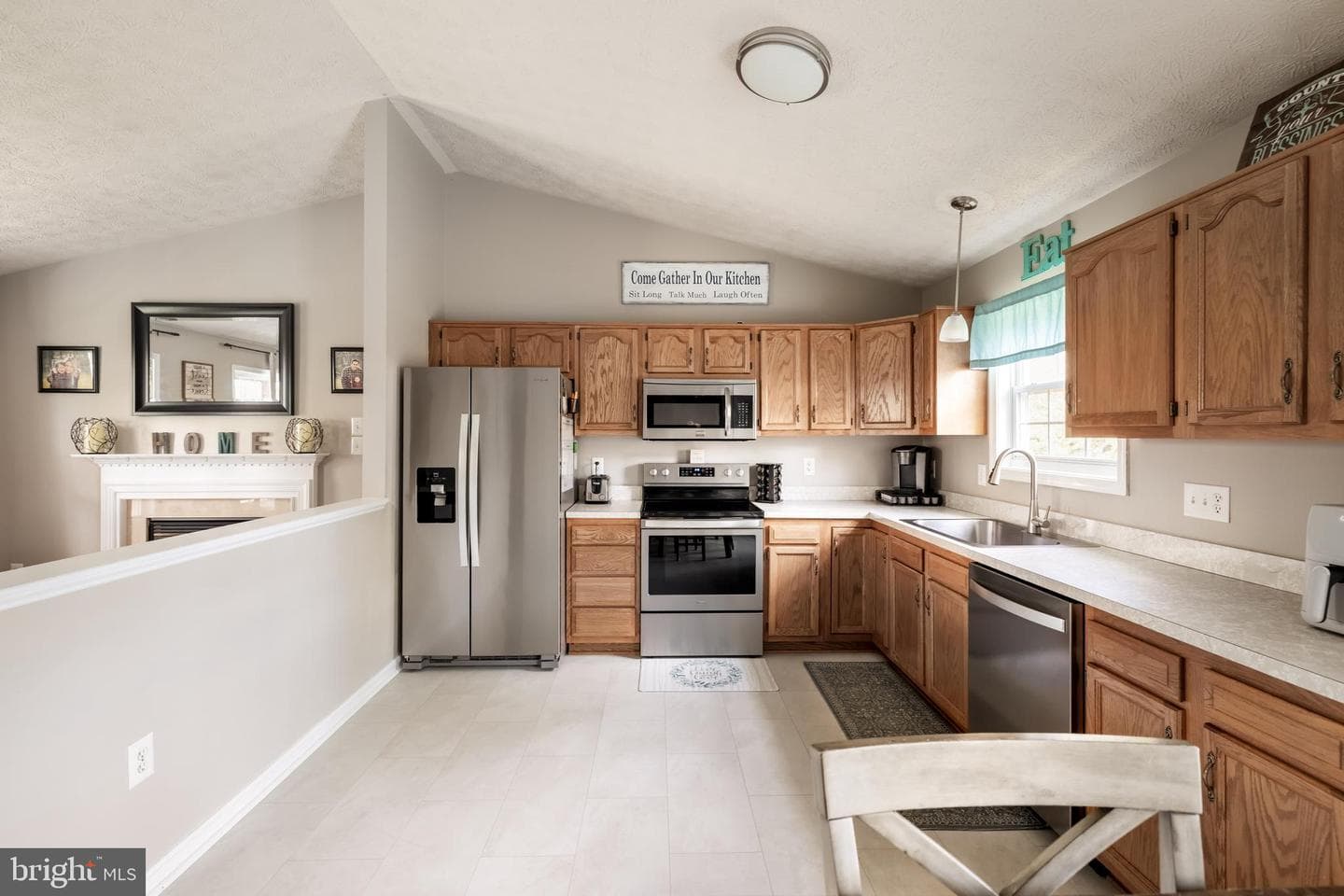 143 Club House Road photo 12