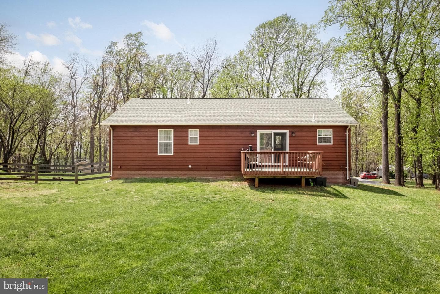 143 Club House Road photo 30