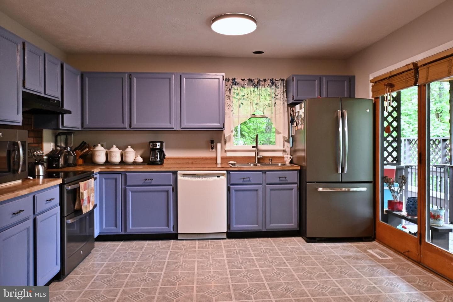 359 Old Linden Road photo 13
