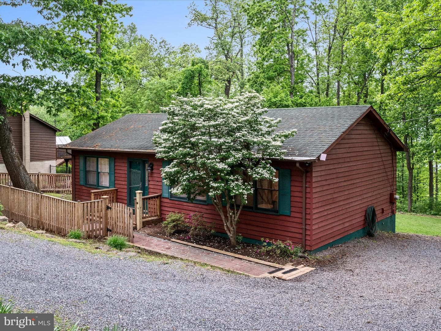 649 Ulysses Way photo 4