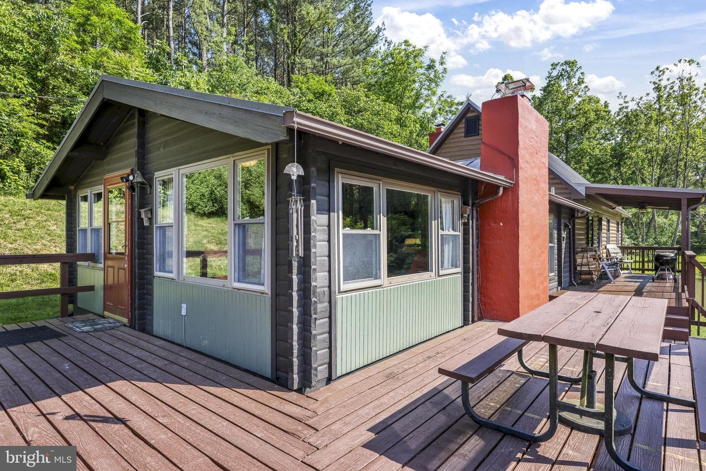 1263 Thompson Hollow Road photo 2