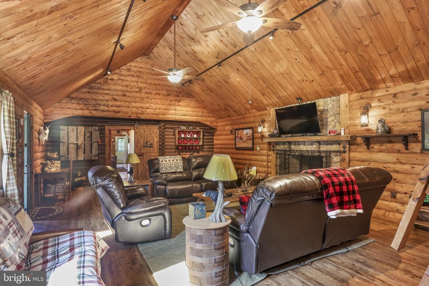 1263 Thompson Hollow Road photo 21
