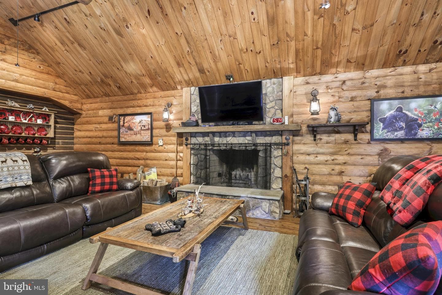1263 Thompson Hollow Road photo 26