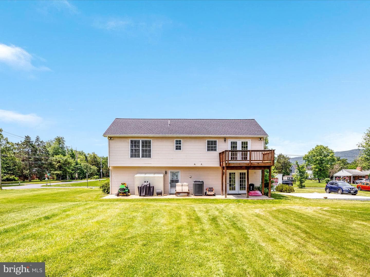 18 Barnett Drive photo 27