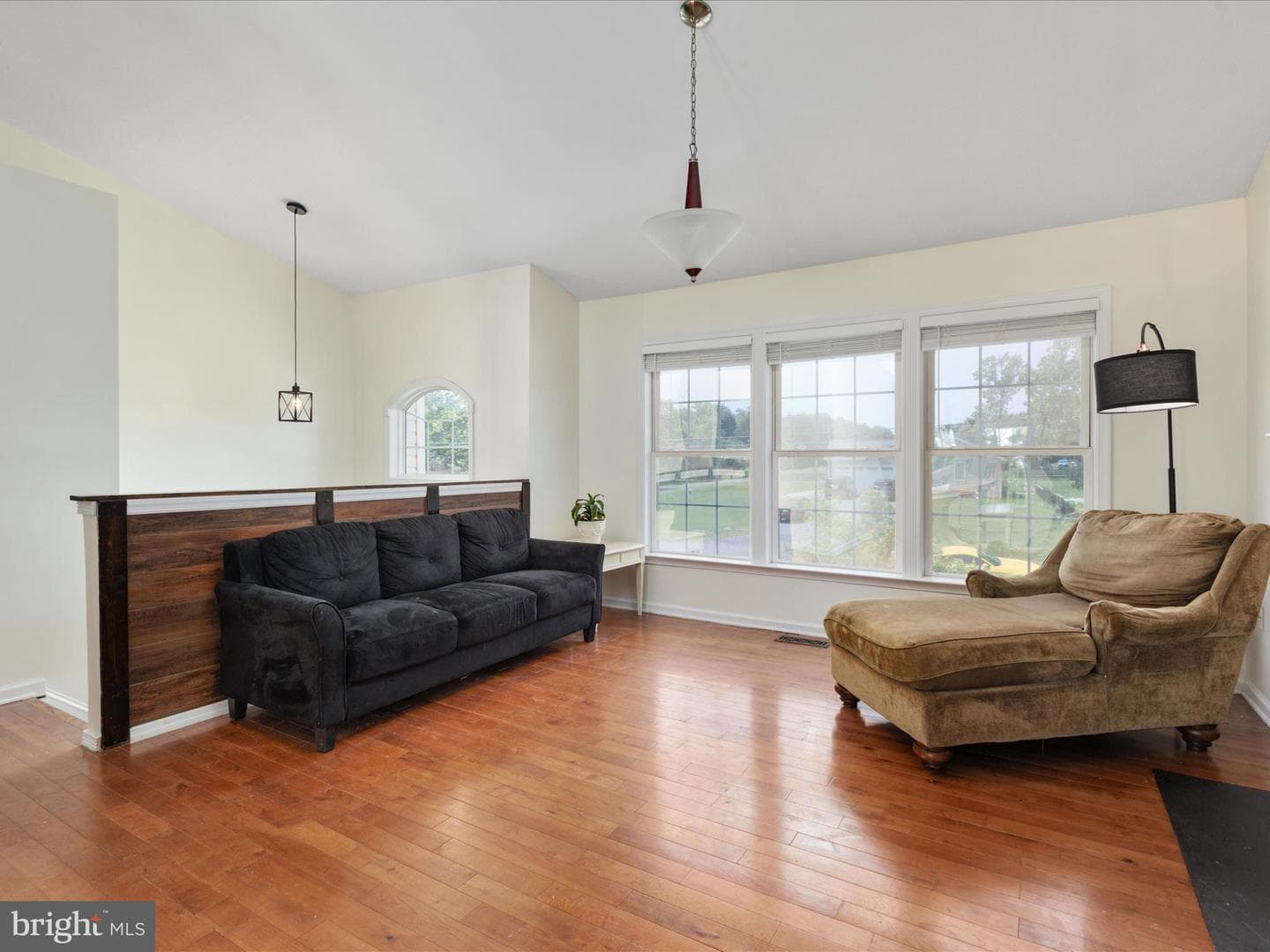 18 Barnett Drive photo 4