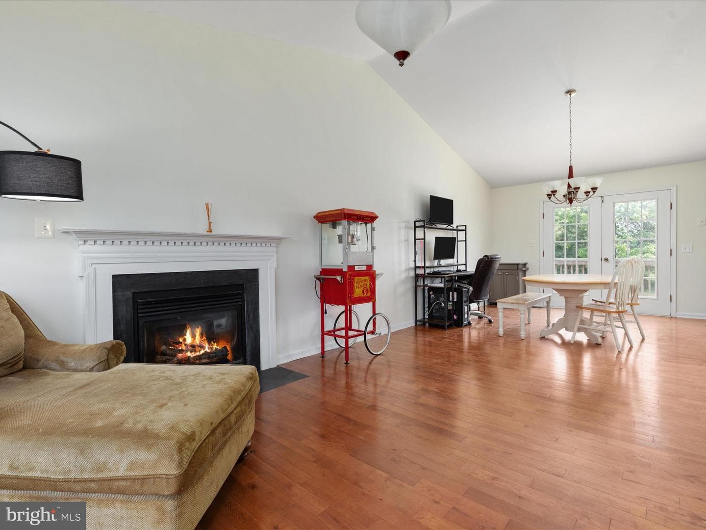 18 Barnett Drive photo 5