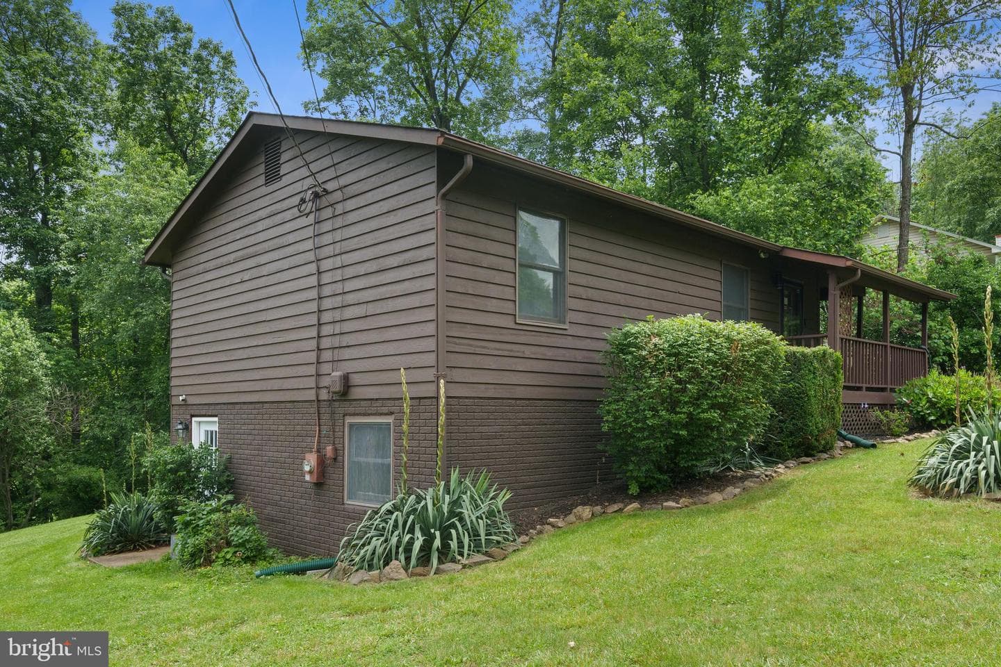 262 Blue Valley Road photo 23