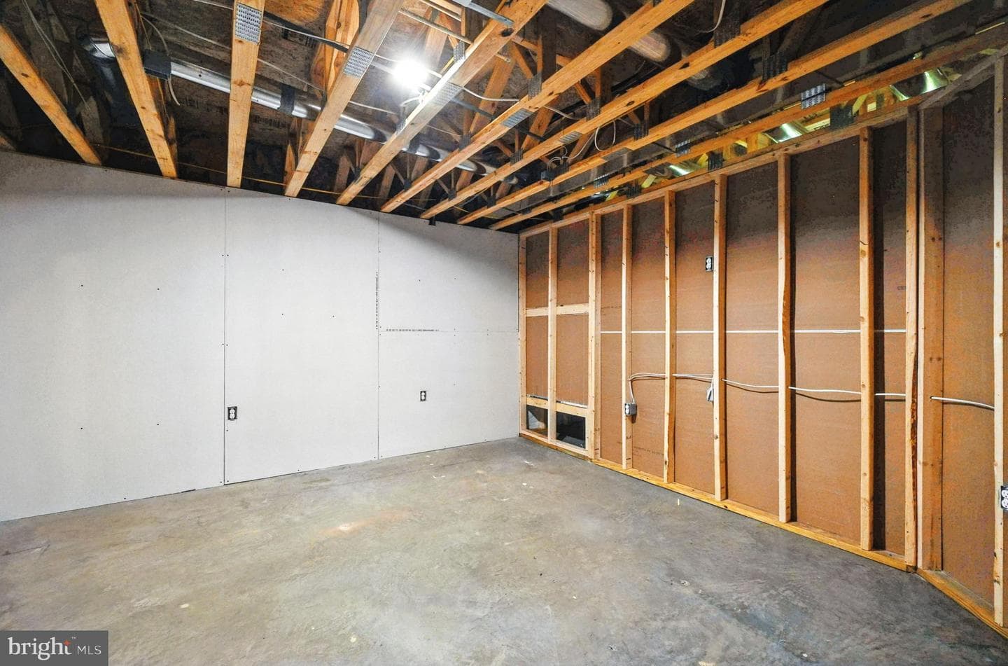 2554 High Top Road photo 33