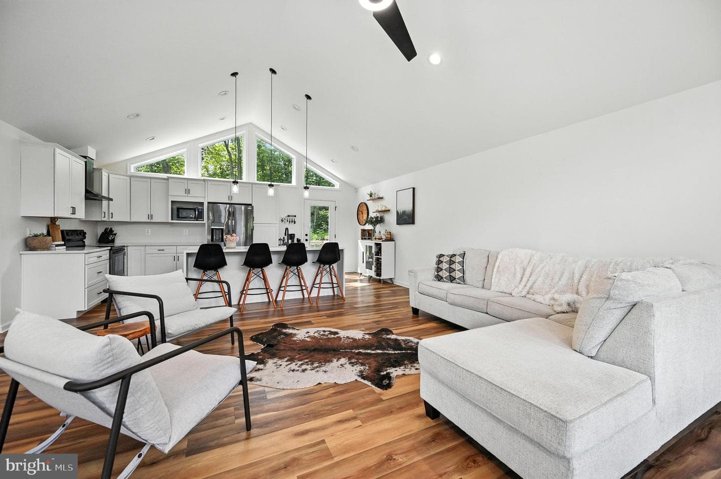 2554 High Top Road photo 5