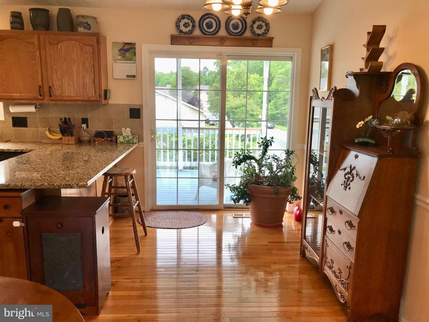 75 Westminster Drive photo 17