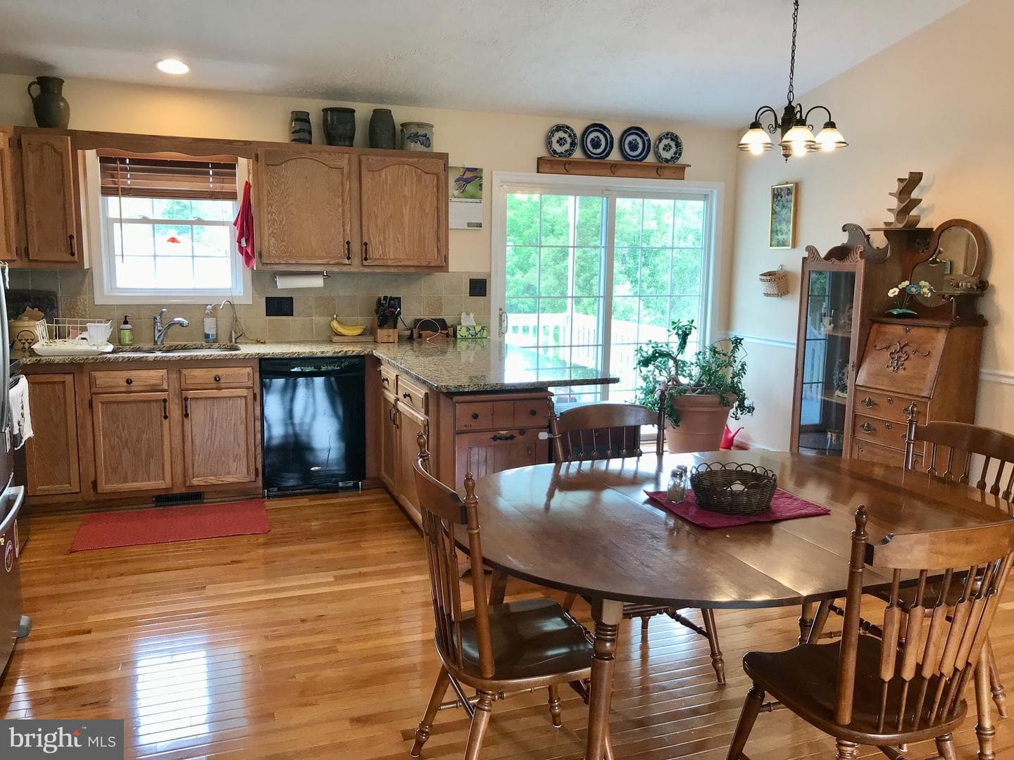 75 Westminster Drive photo 18