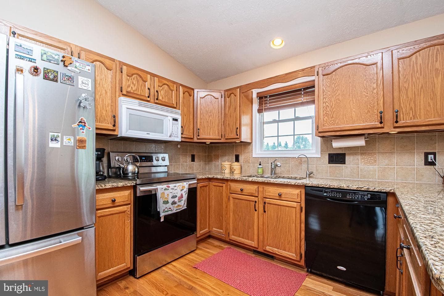 75 Westminster Drive photo 22