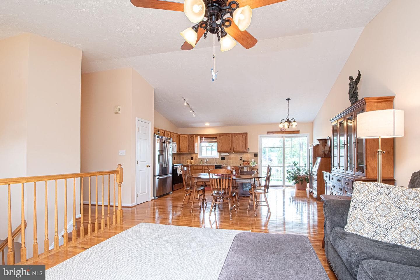 75 Westminster Drive photo 23