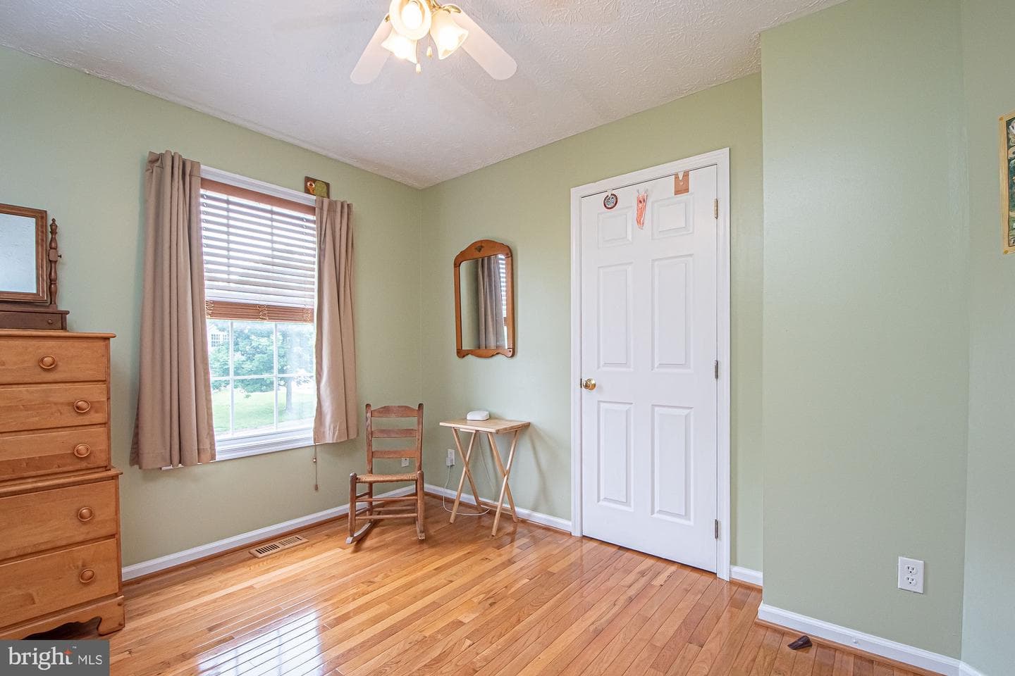 75 Westminster Drive photo 35
