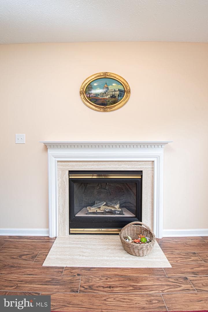 75 Westminster Drive photo 42