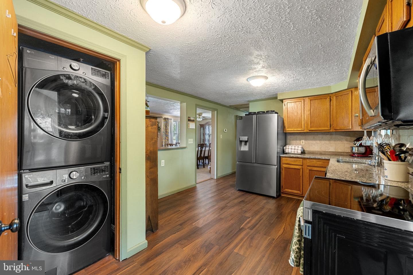 381 Youngs Drive photo 12