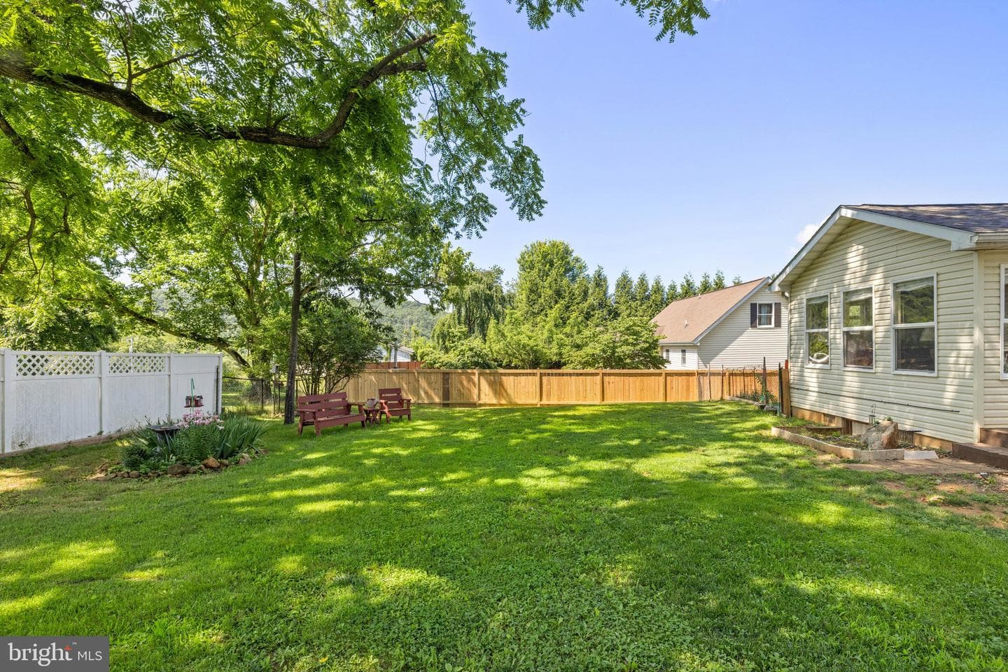 381 Youngs Drive photo 40