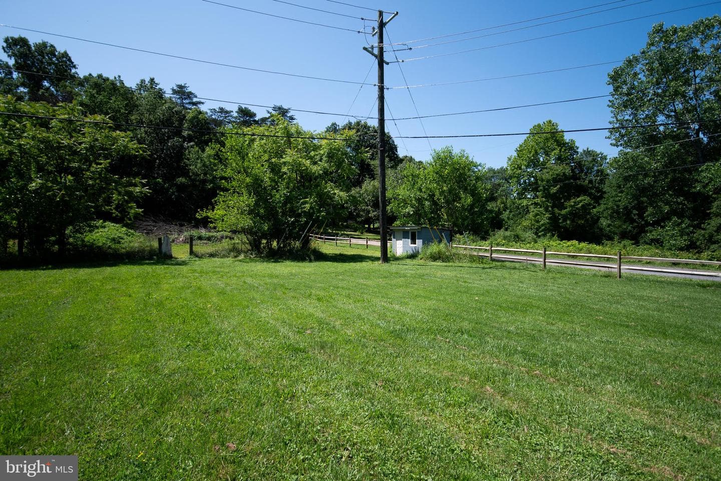 2450 Happy Creek Road photo 12