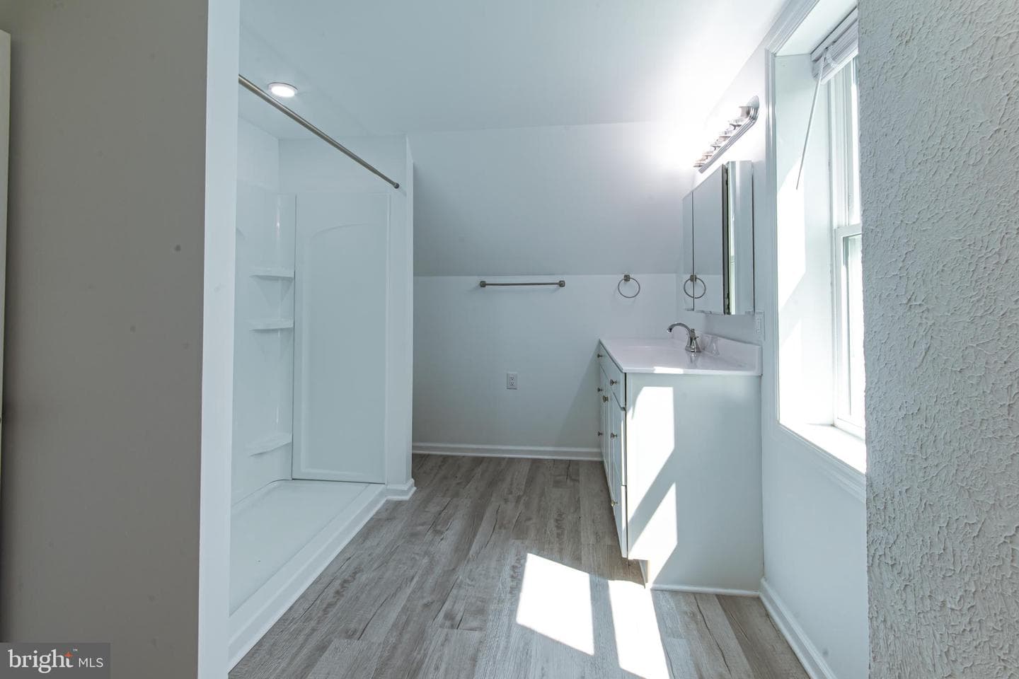 2450 Happy Creek Road photo 17