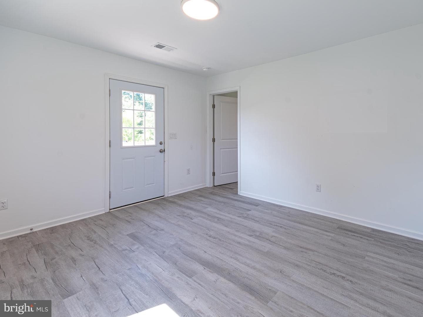 2450 Happy Creek Road photo 22