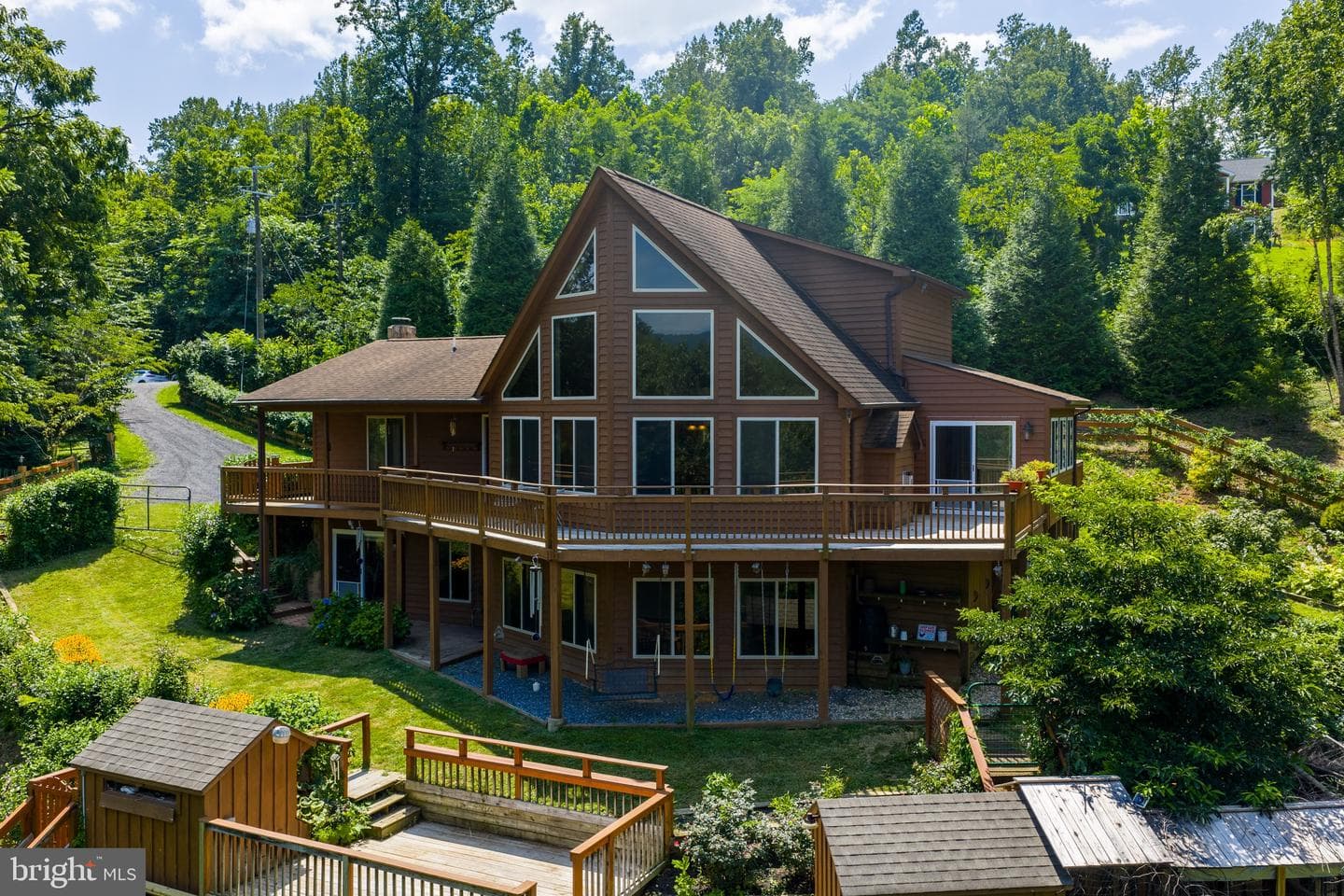 2037 Buck Mountain Road photo 2